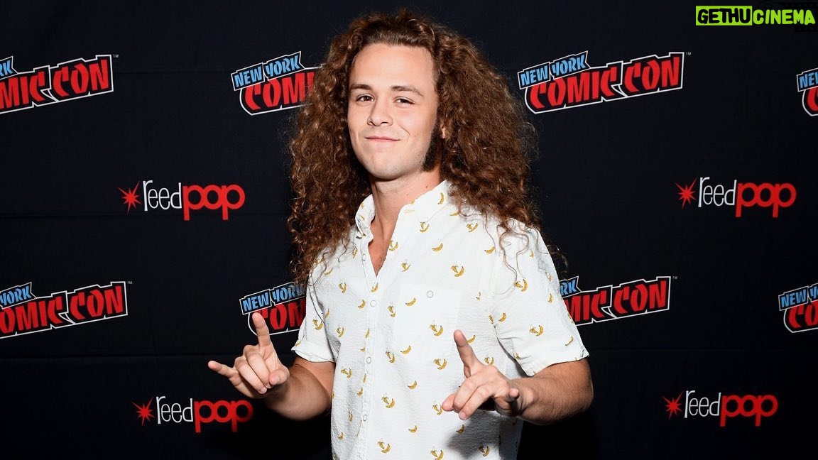 Jack Perry - 7.1K Likes - Thank you @newyorkcomiccon ! Great day with great people.
@allelitewrestling is in Boston this Wednesday, and I make my official @aewontnt TV debut in two weeks in Philadelphia! #aewdynamite #comiccon #aew