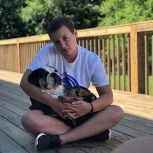 Jack Perry Instagram - Happy 20th birthday to the sweetest, most generous, bravest person I know. Sorry the world is in such a state. Thanks for always being there for me, no matter what, and letting me try all my moves on you a million times before deciding I don’t like them. Dog finder, humanitarian, and fashion icon. ( @crocs kick rocks for not sponsoring her. ) I love you very much. ❤️🐰🐮🐔🐷🐻🦞🐊🐿🦔🦛🍄🍋🐀👨‍🍳 @lemonperry