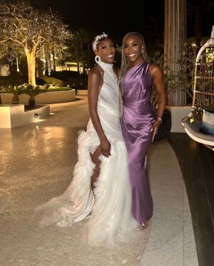 Jackie Aina Instagram - Imagine celebrating 20 years of ANYTHING, let alone a whole marriage!!! Congratulations @kevonstage and @mrskevonstage 🫶🏾 from the dress code, the decor, photography, FOOD! and hotel venue?! everything and everybody ATE. the commitment to excellence is apparent in any and all that you both do. Denis and I look forward to catching up to you both some day, rub summa dat 20 years on us okayyyy!!! 🥰😍🫶🏾 #foreverfredericks

Comment SHOP below to receive a DM with the link to shop this post on my LTK ⬇ https://liketk.it/4JQ2I
