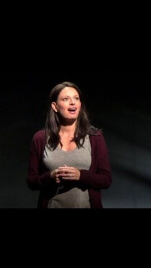 Jackie Burns Instagram - I’m incredibly sad to be missing the 10 year @ifthenmusical reunion concert. Getting to play Elizabeth was a highlight of my career. She’s beautifully complicated in both her worlds. She pushed me to grow as an actor. I will always look back at my time with the fondness of memories. Thank you all who were involved for allowing me to be a part of this story. 🤓 
•
•
•
#grateful  #glasses #noglasses #iykyk #broadway  #broadwaymusicals #theater #actor #love #pink #blue