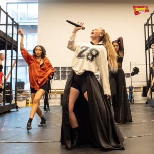 Jackie Burns Instagram - Take a look inside the rehearsal room for @burlesquethemusicaluk, which begins previews at Manchester Opera House on June 13. See all of the newly released photos at the link in our bio. 

📸 Photos by Johan Persson