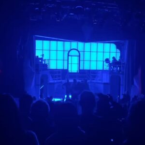 Jackie Burns Instagram - It’s world theater day, so yup, here’s some content from you guessed it………………THE THEATER. Set sail ✌🏻
•
•
•
Thanks to fellow theater nerd @maryspacekate for the videos. Go ahead and scroll for a “Wicked” surprise 💚