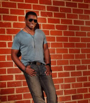 Jackie Jackson Instagram - “𝐓𝐡𝐞 𝐛𝐞𝐬𝐭 𝐲𝐞𝐚𝐫𝐬 𝐨𝐟 𝐲𝐨𝐮𝐫 𝐥𝐢𝐟𝐞 𝐚𝐫𝐞 𝐰𝐡𝐞𝐧 𝐲𝐨𝐮 𝐭𝐫𝐚𝐝𝐞 𝐭𝐡𝐞 𝐩𝐫𝐞𝐬𝐬𝐮𝐫𝐞 𝐨𝐟 𝐛𝐞𝐢𝐧𝐠 𝐩𝐞𝐫𝐟𝐞𝐜𝐭 𝐟𝐨𝐫 𝐭𝐡𝐞 𝐩𝐞𝐚𝐜𝐞 𝐨𝐟 𝐥𝐢𝐯𝐢𝐧𝐠 𝐮𝐧𝐬𝐜𝐫𝐢𝐩𝐭𝐞𝐝.” 💬 

#WednesdayWisdom
#QOTD
#JackieJackson
#Jackson5