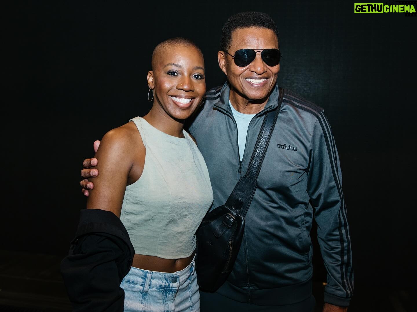 Jackie Jackson - 2.5K Likes - 𝗜𝘁 𝘄𝗮𝘀 𝗮 𝗽𝗹𝗲𝗮𝘀𝘂𝗿𝗲 𝗺𝗲𝗲𝘁𝗶𝗻𝗴 𝘁𝗵𝗲 𝘁𝗮𝗹𝗲𝗻𝘁𝗲𝗱 @mjthemusical 𝗰𝗮𝘀𝘁 & 𝗰𝗿𝗲𝘄!🙏 𝗗𝗼𝗻’𝘁 𝘄𝗮𝗹𝗸, 𝗿𝘂𝗻 𝘁𝗼 𝗴𝗼 𝘀𝗲𝗲 𝘁𝗵𝗶𝘀 𝗽𝗿𝗼𝗱𝘂𝗰𝘁𝗶𝗼𝗻🎭 𝗨𝗻𝘁𝗶𝗹 𝗻𝗲𝘅𝘁 𝘁𝗶𝗺𝗲!🎬
📸 @andyhenderson
#MJTheMusical
#Broadway
#MichaelJackson
#Jackson5
