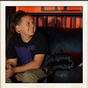 Jackson Brundage Instagram - Throwback to the March convention in 2016! Can’t wait to see everyone next month!❤️❤️ #othx #onetreehill