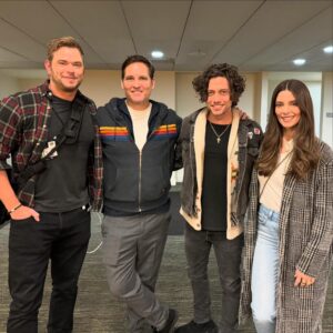 Jackson Rathbone Instagram - Thank you, Seattle! 
-
-

#twilight @emeraldcitycomiccon @ashleygreene @kellanlutz @peterfacinelli #twilightreunion #ratties #seattle