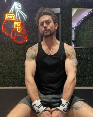 Jackson Rathbone Instagram - No excuses.