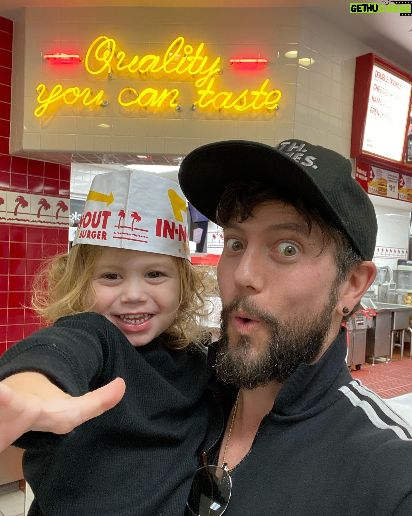 Jackson Rathbone - 31.3K Likes - Wifey @sixandboe bday surprised me with a trip to the great Burger Lands of @innout