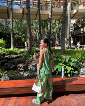 Jacky Lai Instagram - slice of Hawaiian pie