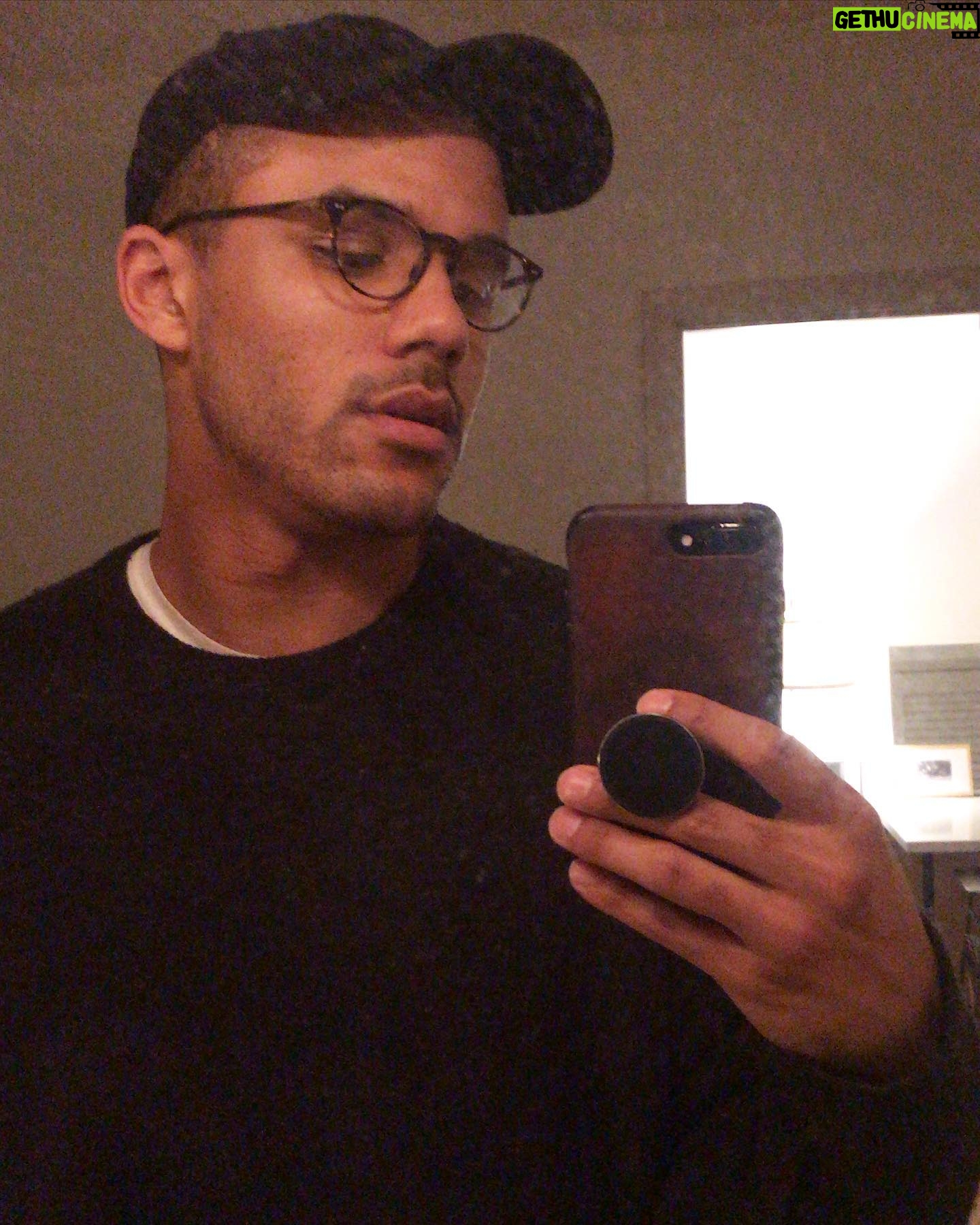 Jacob Artist - 36.5K Likes - more action more power @whenweallvote