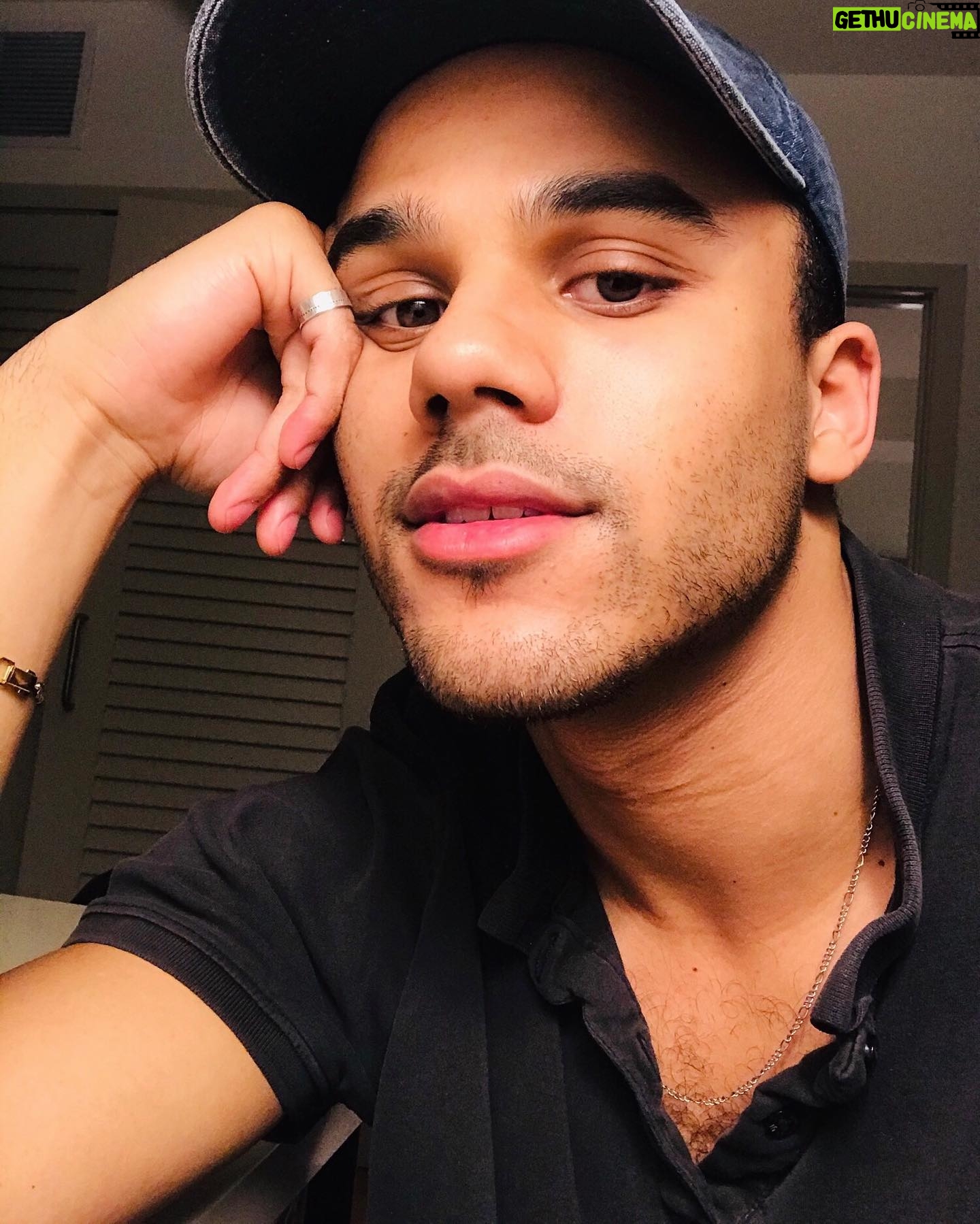 Jacob Artist - 34.3K Likes - 🌊🌊🌊🌊