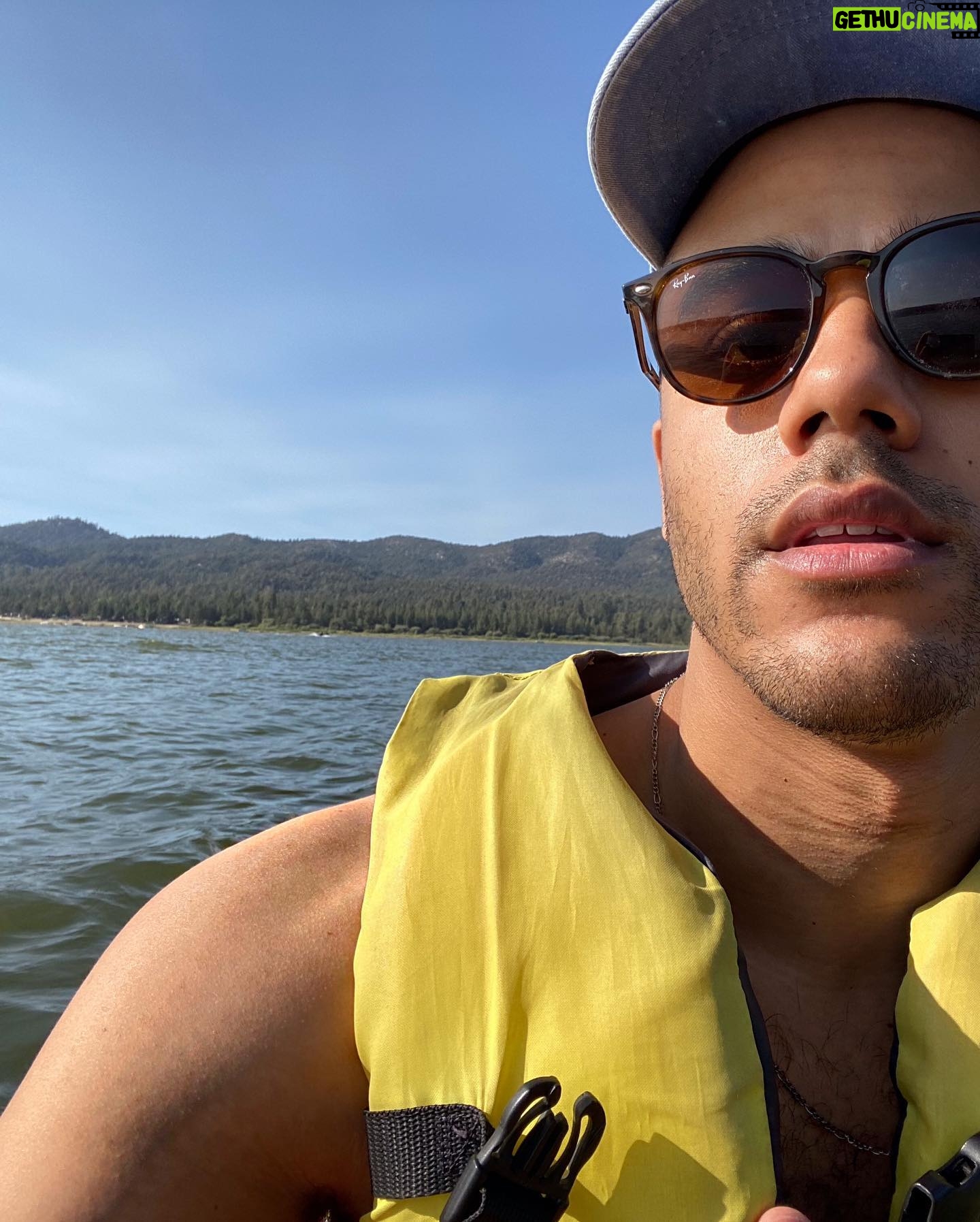 Jacob Artist - 33K Likes - thank you for a wonderful stay @getawayhouse 🖤 i had a lot of friends asking about these beauty little cabins. and they’re not just in california but all around the country. use promo code jacobartist when you book for $25 off