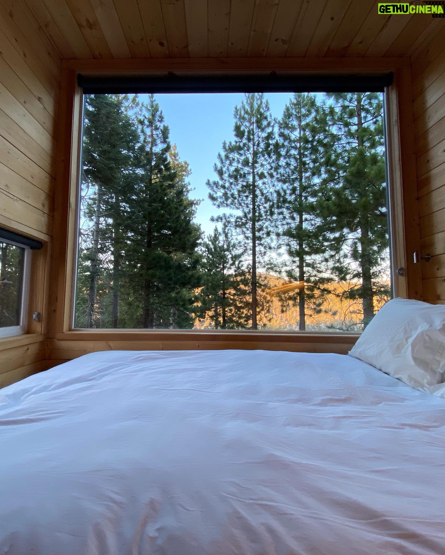 Jacob Artist - 33K Likes - thank you for a wonderful stay @getawayhouse 🖤 i had a lot of friends asking about these beauty little cabins. and they’re not just in california but all around the country. use promo code jacobartist when you book for $25 off