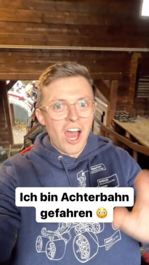 Jacob Beautemps Instagram - Es gibt KEINE kreisförmige Achterbahn Loopings! 🎢 #achterbahn #looping #physik