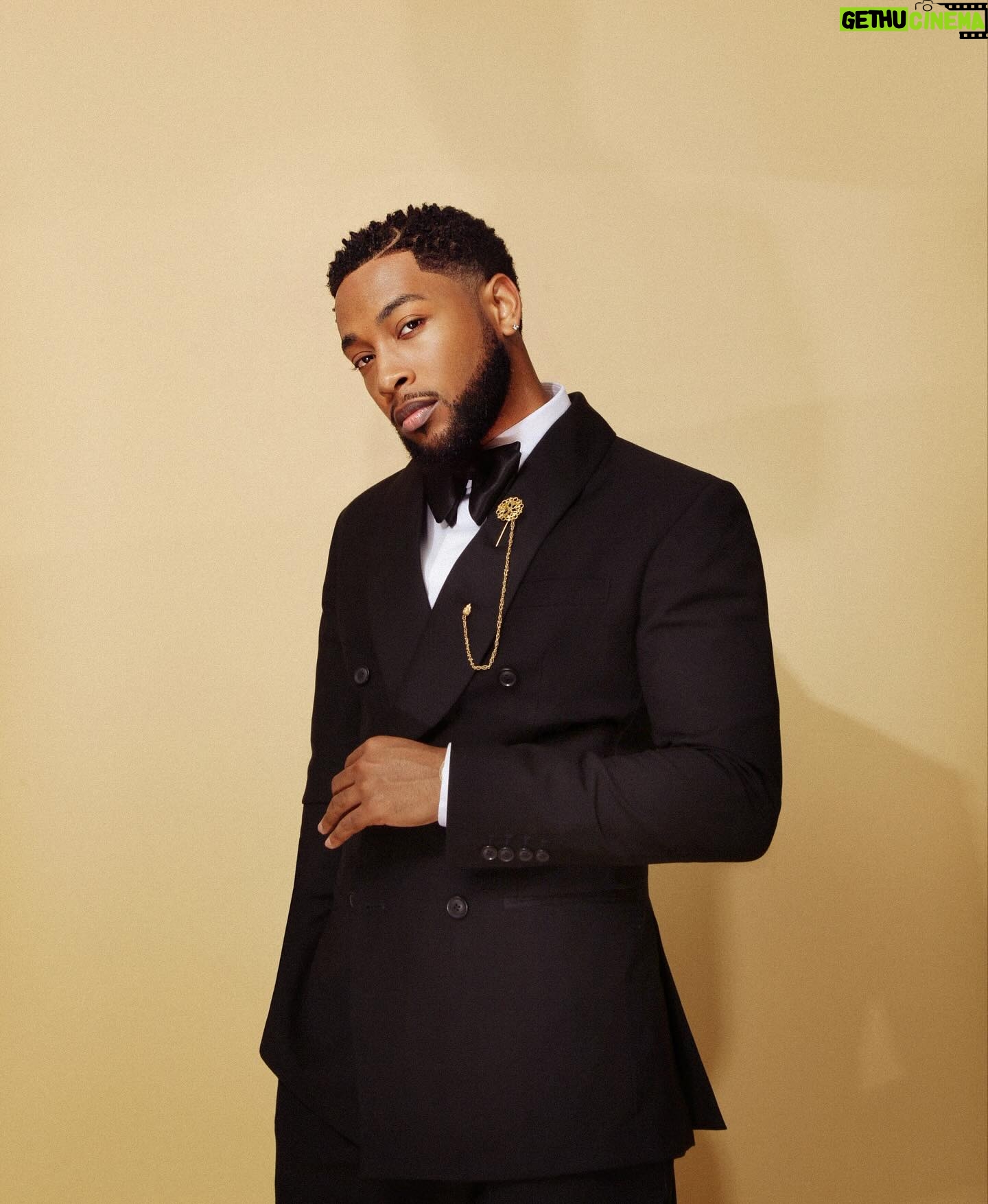 Jacob Latimore - 164.7K Likes - @thegrio 🥂