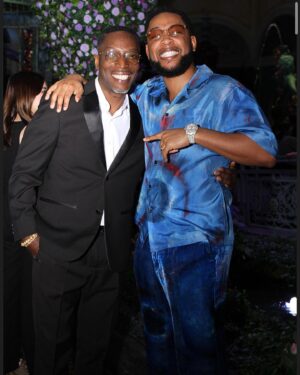 Jacob Latimore Instagram - Sr. & Jr. in VEGAS 🥊🥂

📸: @carlostuckjr 

@showtime 🙏