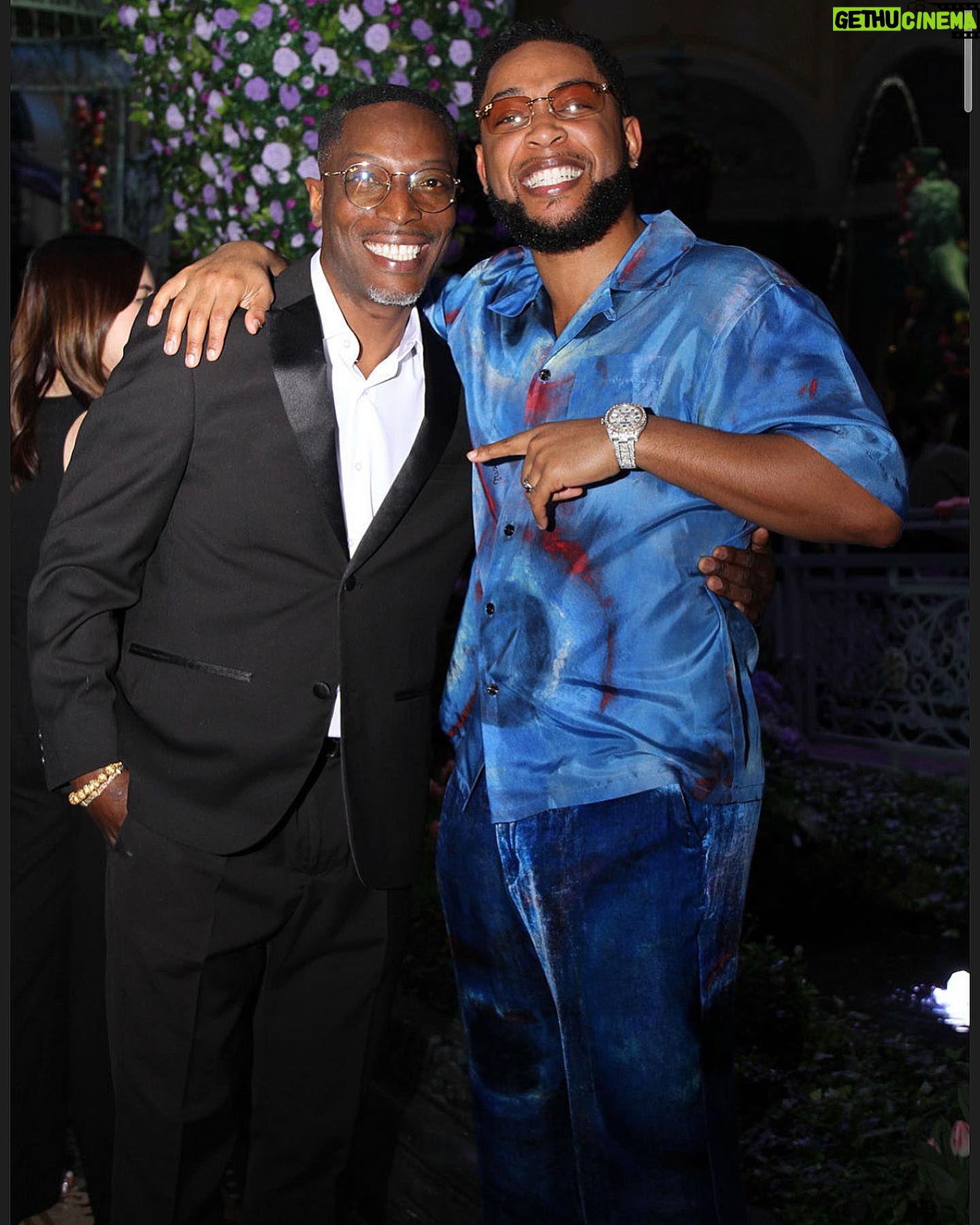 Jacob Latimore - 67.9K Likes - Sr. & Jr. in VEGAS 🥊🥂
📸: @carlostuckjr
@showtime 🙏