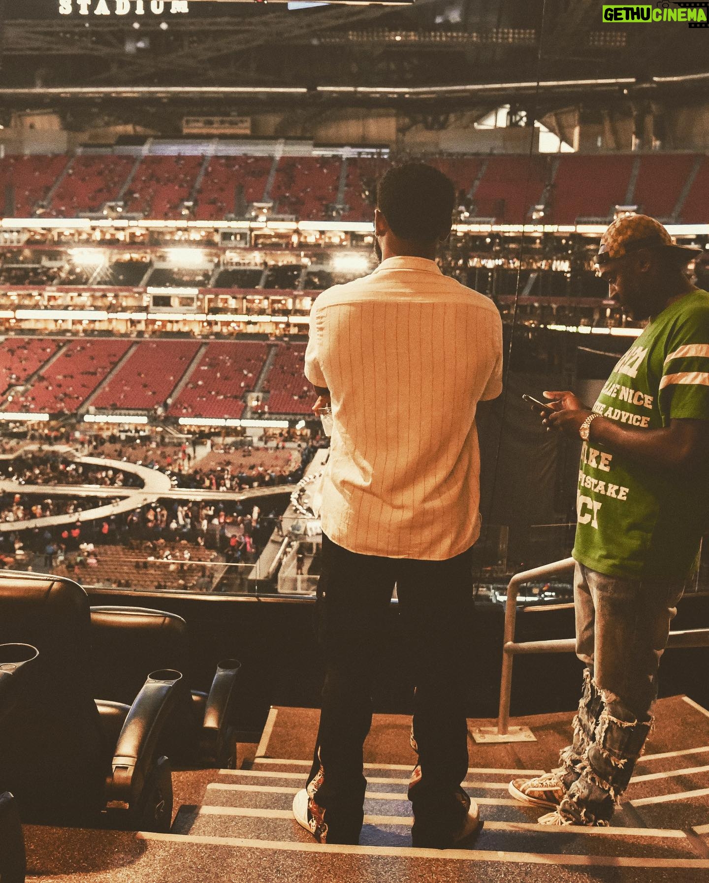 Jacob Latimore - 41.2K Likes - We going to see Beyonce damn it 🐝