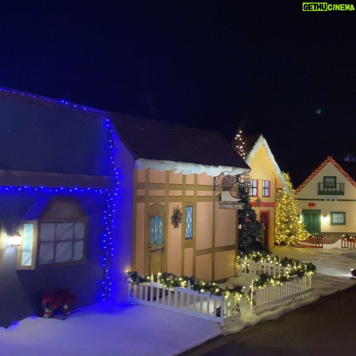 Jacob Vargas - 3.4K Likes - Took the family to @holidayroad tonight. So beautiful. It’s sure to put you in the Xmas spirit!! Thank you @holidayroad for having us.