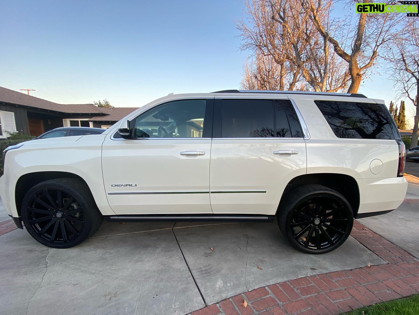 Jacob Vargas - 2.6K Likes - My good friend Erik is a young entrepreneur. Hit him up for all your auto detailing needs. He did a great job on my rides. DM him @onpoint661 or text him at 818-821-9595. Tell him Jacob sent you. 👍🏽