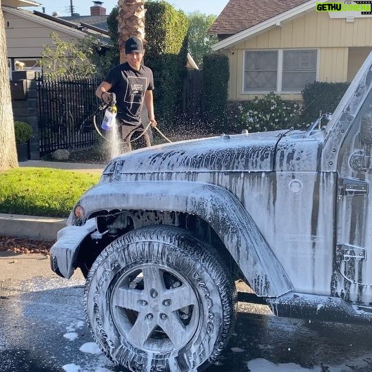 Jacob Vargas - 2.6K Likes - My good friend Erik is a young entrepreneur. Hit him up for all your auto detailing needs. He did a great job on my rides. DM him @onpoint661 or text him at 818-821-9595. Tell him Jacob sent you. 👍🏽