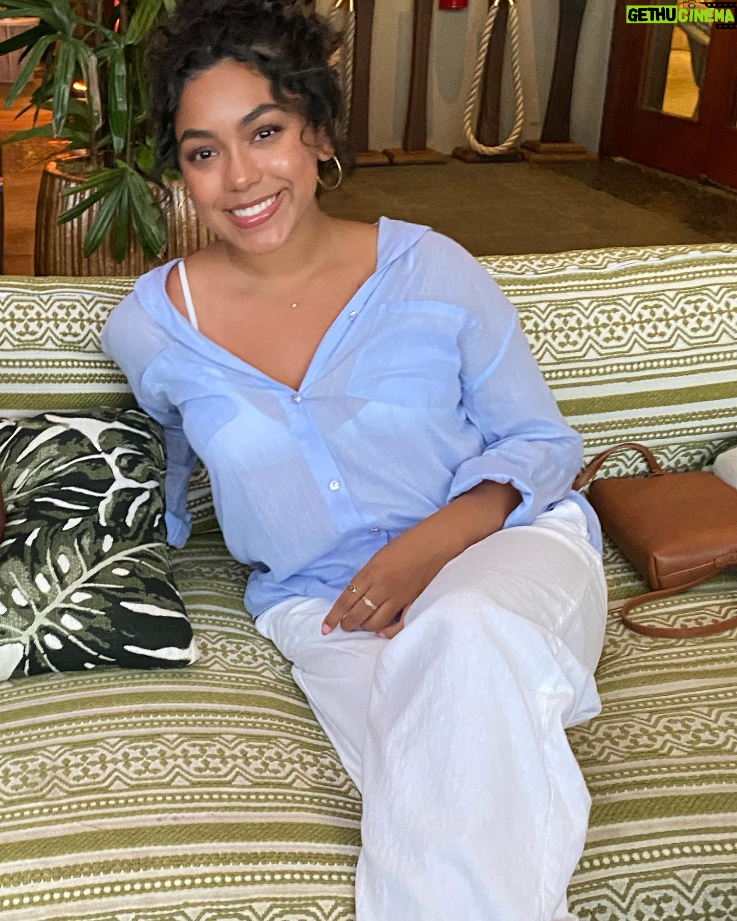 Jacob Vargas - 2K Likes - Happy 19th Birthday to my Baby Rose! @rosevarrgas You make your Dad proud every day. But more importantly you keep me laughing. May this year bring you growth and wisdom. Keep smiling and keep being you!!! ❤️