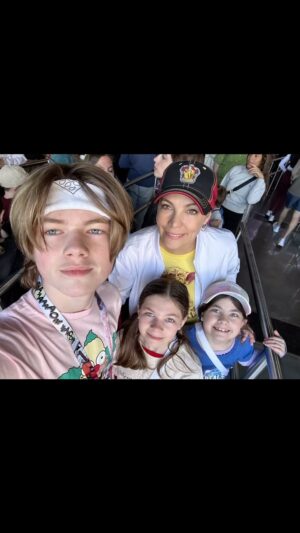 Jacob Young Instagram - When @jacob_w_young  asked me what I wanted to do for my 40th I replied that I’d like to go to @universalorlando  and make memories with the family! So of course that’s what we did! We had an absolute blast! Thank you so much my love  for everything. #universalflorida #harrypotter #familyfun #40thbirthday  @youngsk8er25