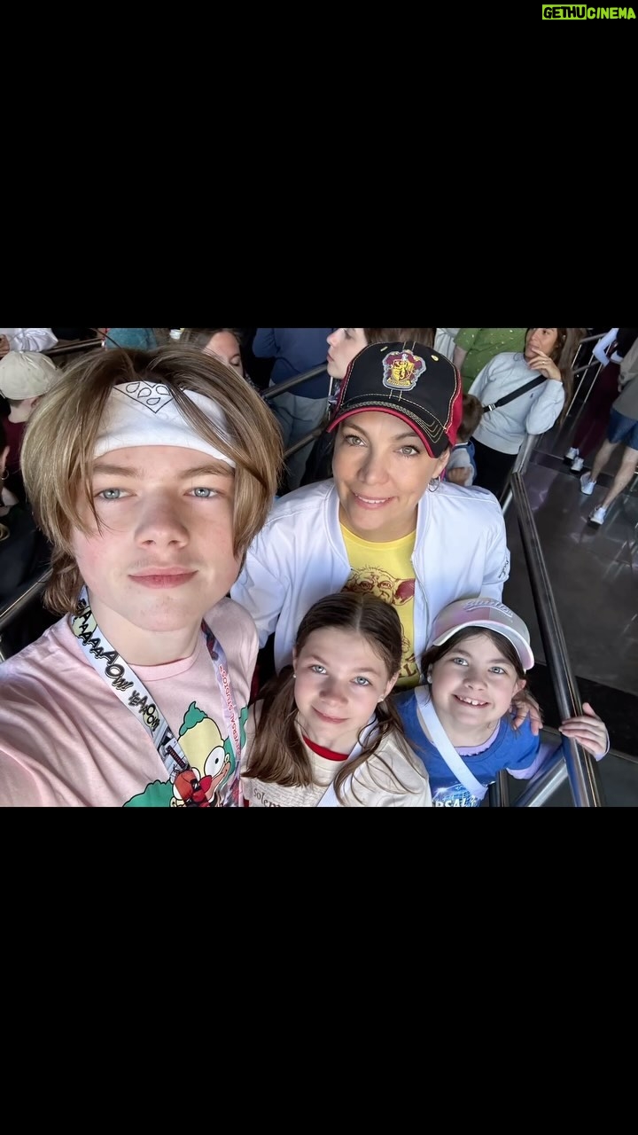 Jacob Young - 429 Likes - When @jacob_w_young asked me what I wanted to do for my 40th I replied that I’d like to go to @universalorlando and make memories with the family! So of course that’s what we did! We had an absolute blast! Thank you so much my love for everything. #universalflorida #harrypotter #familyfun #40thbirthday @youngsk8er25