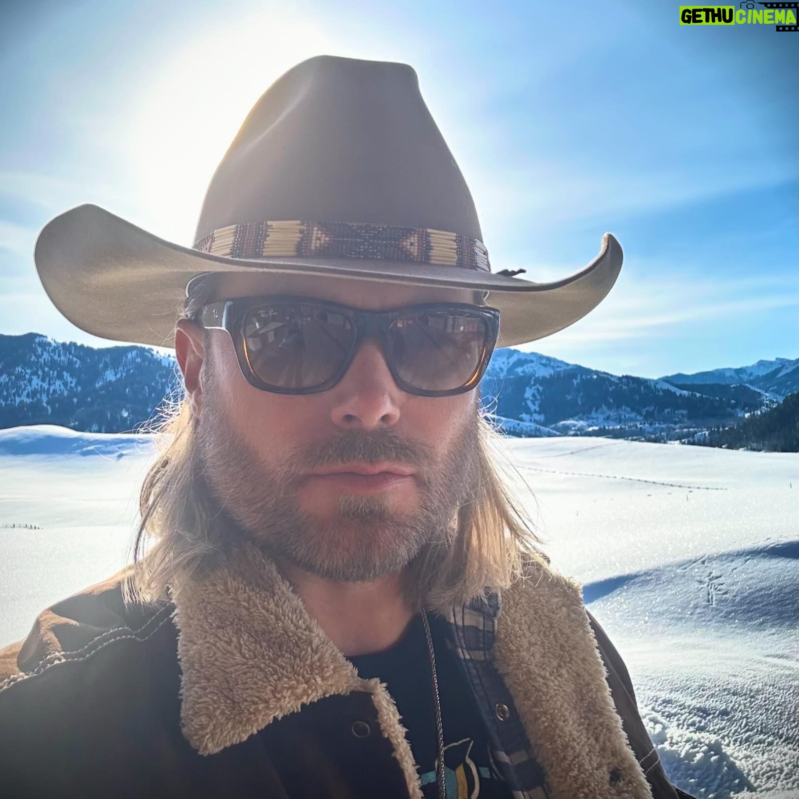 Jacob Young - 595 Likes - Good morning from Jackson, Wyoming. @codyjinks @tennesseejet @keith_kilgore2