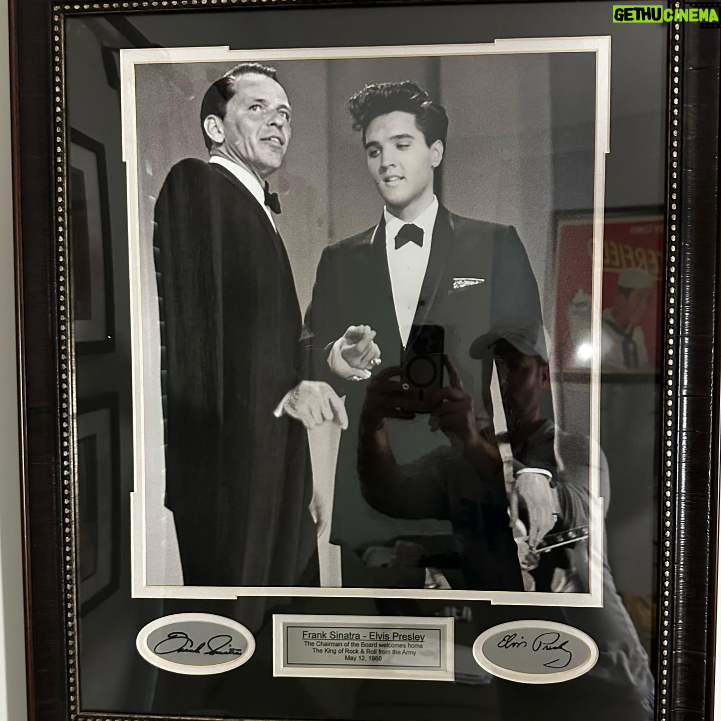 Jacob Young - 378 Likes - This is one of my favorite pieces I own. Just saw the footage swipe 👈 to watch. Xoxoxo #elvispresley #franksinatra