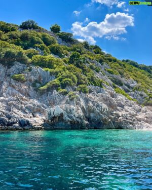Jacopo Rampini Instagram - 5 days and 6 nights in Greece on board the Lady May, 
August 2022