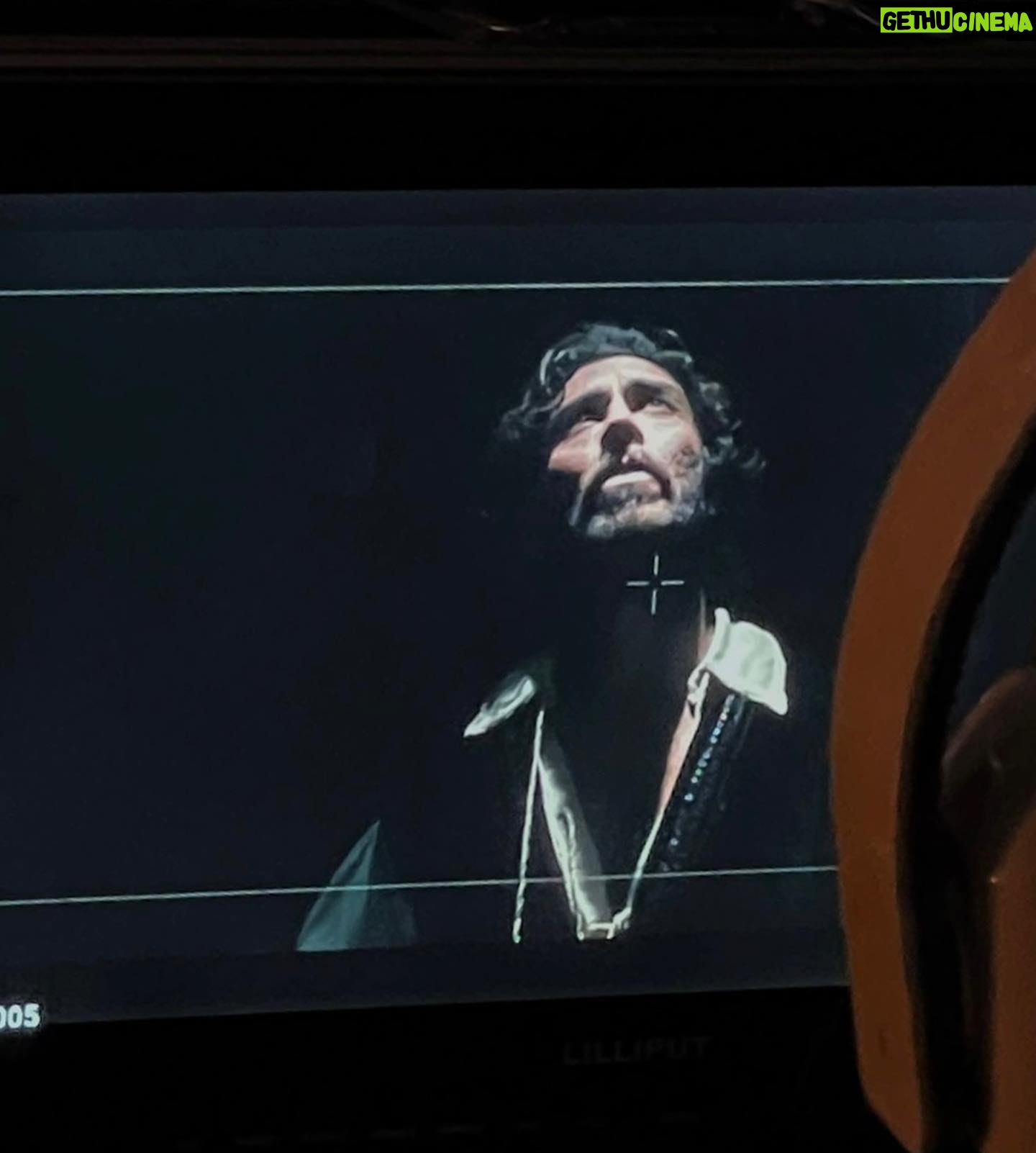 Jacopo Rampini - 3.6K Likes - “Take thou some new infection to thy eye,
And the rank poison of the old will die.”
Romeo and Juliet, I.2
#day1 #shakespearedinapoli #film