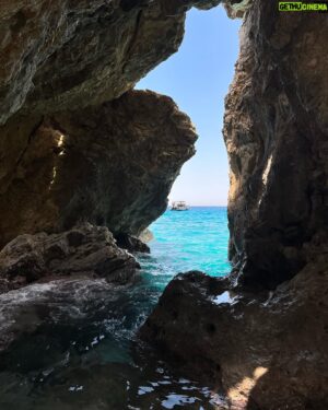 Jacopo Rampini Instagram - 5 days and 6 nights in Greece on board the Lady May, 
August 2022