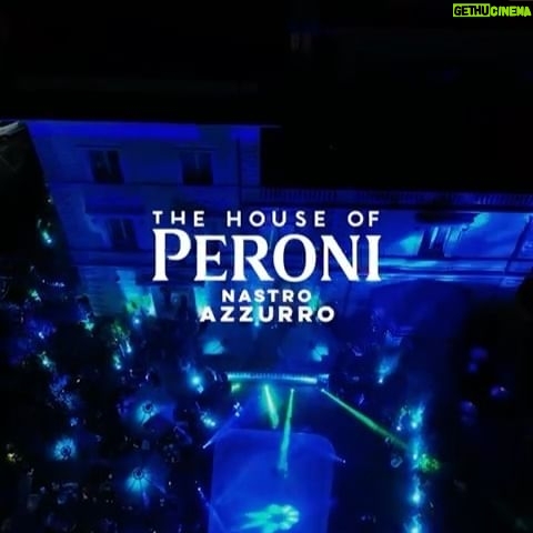 Jacopo Rampini - 3.3K Likes - Proud to be one of the ambassadors for the inauguration of the new @thehopna @peroninastroazzurro_it in Rome, Italy
#ad
#peroninastroazzurro
#TheHouseofpna
#viviognimomento