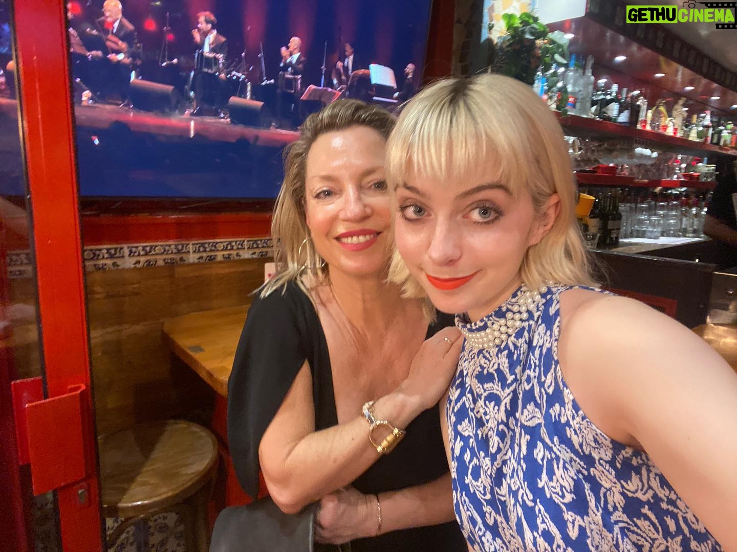 Jacqueline Brennan - 1.2K Likes - Thanks London, Birmingham, Stratford and Paris. 💕💕💕 Home time. @baileyybliss @screenstarevent #overorderersanonymous #eiffeltower #cabaret #canalstmartin
