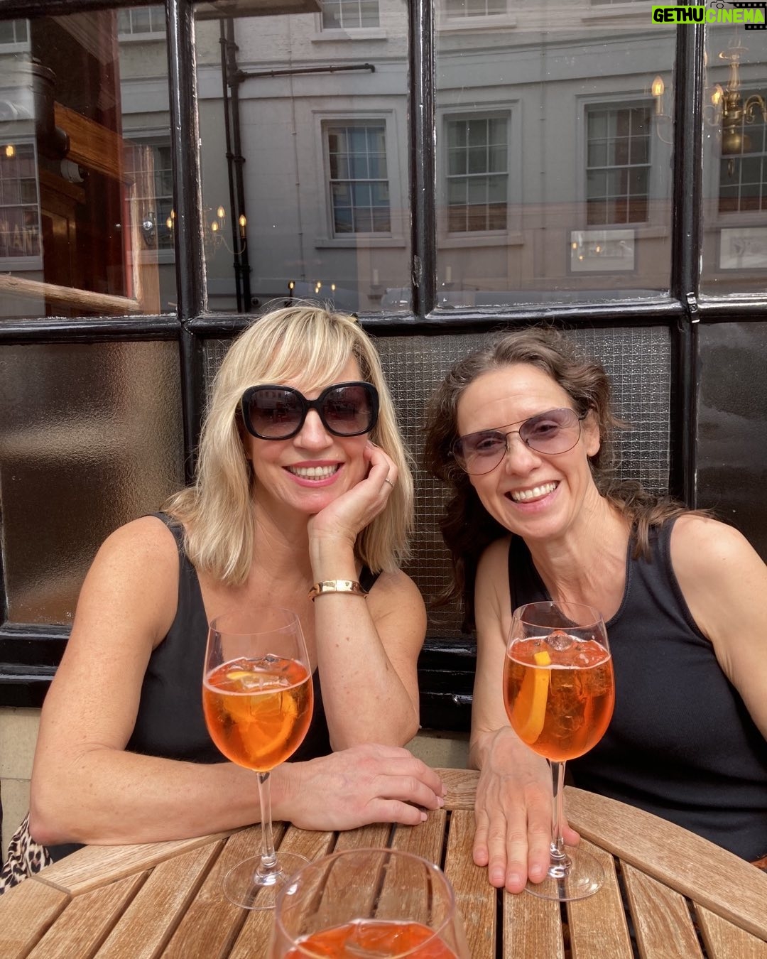 Jacqueline Brennan - 2.9K Likes - ‘Ello London! In Old Blighty for a Wentworth Screenstar Event London and Birmingham. #screenstar #kateatko #wentworth #gagaafter24hourflight #aperolspritzfixeseverything @screenstarevent
