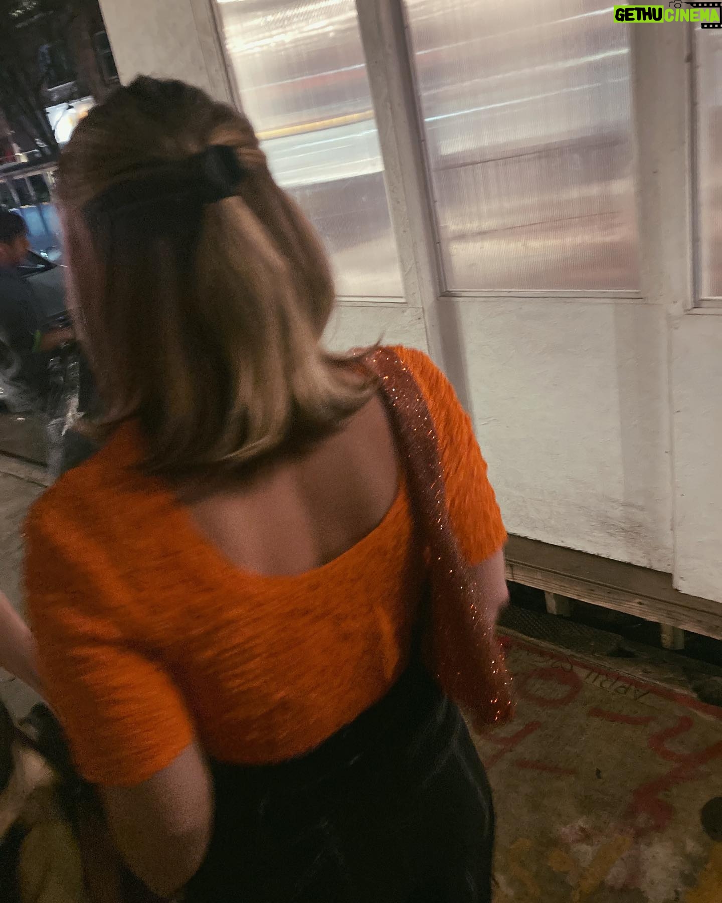 Jacqueline Byers - 469 Likes - Giving Tic Tac 🍊 📷 @reggie.chelsom