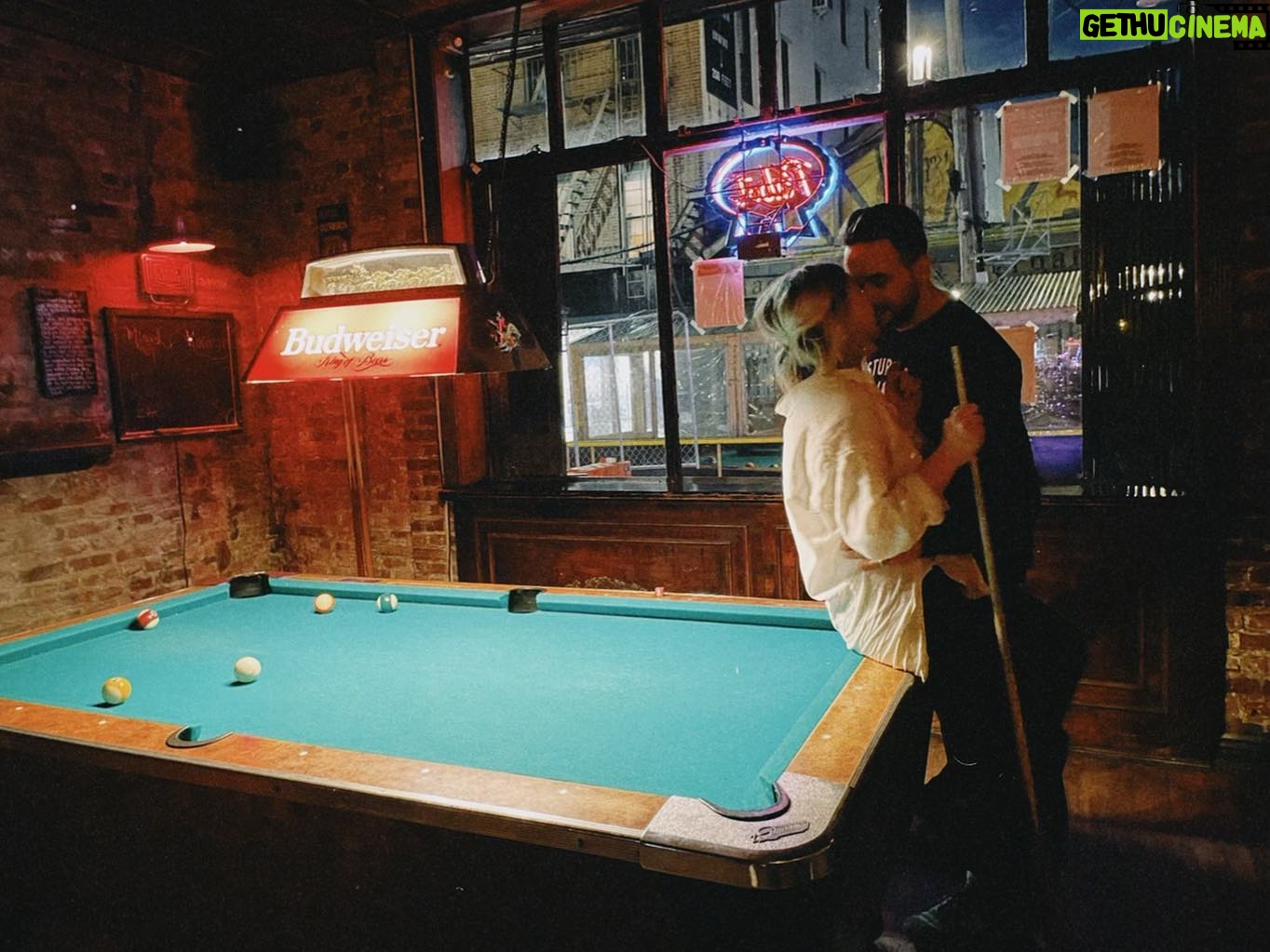 Jacqueline Byers - 628 Likes - He is pretty gr🎱