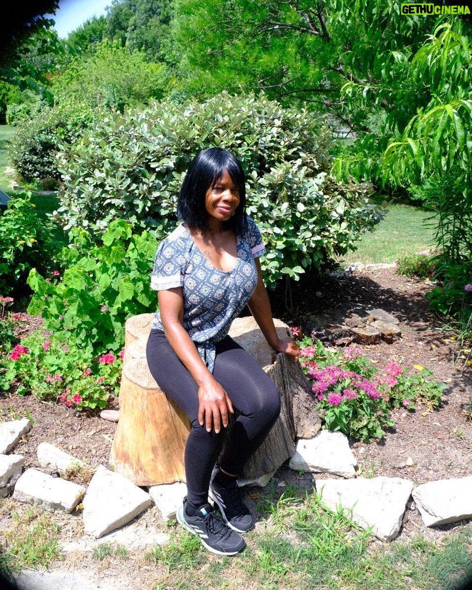 Jacqueline Moore - 1.5K Likes - At the Dallas Arboretum and Botanical Garden.