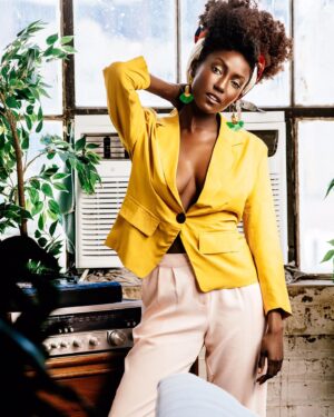 Jade Eshete Instagram - Long time no see😘💜✨🌞 #happybirthdaytome 😆🥂