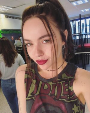 Jade Sakori Instagram - זאת מעיין מחר אתם תכירו אותה לראשונה ב 22:00 בערוץ 13 אבל עד אז... רציתי לספר לכם כמה אני מוקירה תודה על התפקיד הזה וכמה חיכיתי ועבדתי קשה בשביל לקבל אותו אז תודה להפקה ובמיוחד למלהקת ולבמאי שלקחו אותי לעולם שלהם והעולם הזה עצוב וכואב אבל הוא אמיתי לצערי הרב ותודה שהכנסתם אותי למשפחה שלכם ולסדרה של החיים שלי אז פשוט תודה 🔱
#בלקספייס #בלאקספייס
@reshettv @ofirlobel @perrykafri_agency @blackspace_tv