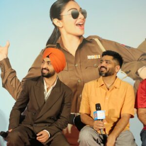 Jagdeep Sidhu Instagram - Great Opportunity Comes with Great Responsibility. Thankyou so much Trailer nu enna pyar den layi ♥️🙏. Hopefully thonu film 🍿 v enni hi pasand aaungi . #15daystogo❤ #jattandjuliet3 👮‍♂️ 👮.