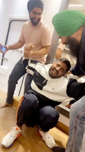 Jagdeep Sidhu Instagram - enna dina di rees ni honi 🤗❤️🍀