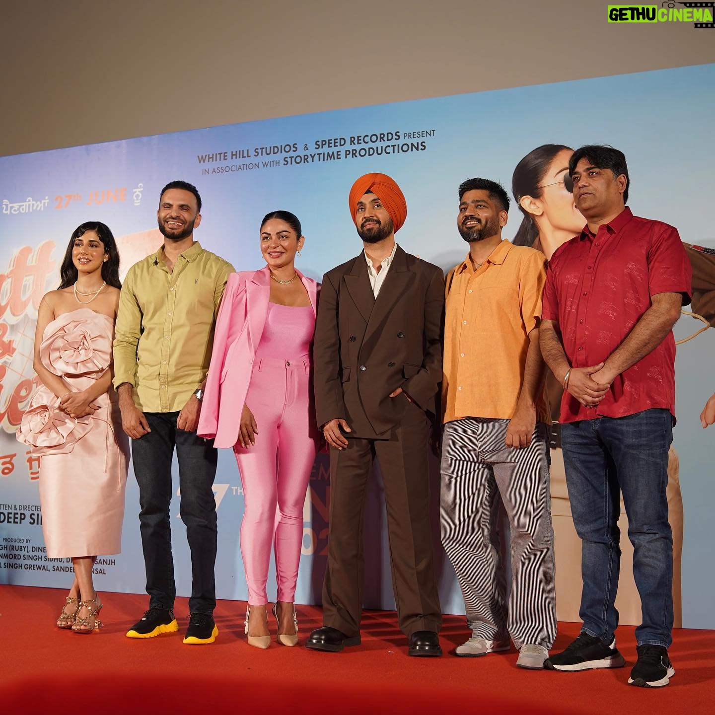 Jagdeep Sidhu - 9.8K Likes - Great Opportunity Comes with Great Responsibility. Thankyou so much Trailer nu enna pyar den layi ā„ļøš. Hopefully thonu film šæ v enni hi pasand aaungi . #15daystogo⤠#jattandjuliet3 š®āāļø š®.