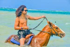 Jahking Guillory Instagram - I was feeling like Django fr.
