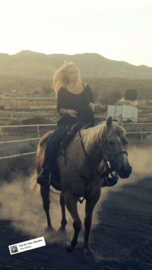 Jaime Bergman Instagram - #tbt  it’s all I need 🐴🤠