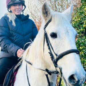 Jaime Bergman Instagram - Ireland you have my heart 💚 thank you @clarinaequestrian for an unforgettable day of riding.  My posting trot 🤷‍♀️ Bella”s jumping 🙌. Until next time… #equestrainlife
