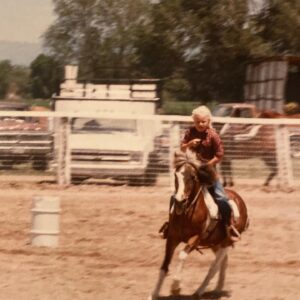 Jaime Bergman Instagram - #tbt Bella on a pony at age 10 vs. me on a pony at age 10. 🤭🤷‍♀️ swipe ➡️ 📷 by @annedsherwood