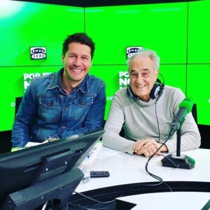 Jaime Cantizano Instagram - José María Carrascal estuvo con nosotros en 2018 y trabajando hasta hace unos días. Siempre “al filo de la medianoche” y de la noticia. DEP @porfinnoeslunes @ondacero