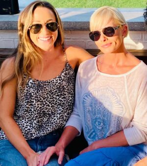 Jaime Pressly Instagram - Happy 30th Birthday lil sis! I remember the first time I held you in my arms at the hospital. Where did the 30 years go? You’re starting to make your big sis feel very old now. Stop that please! I could not be more proud of you and the amazing, intelligent, beautiful, badass, independent woman you’ve become. Keep going on the girl’s trips and living your best life like you do. I promise you won’t regret it. Life is so short. So live it to the fullest lil lady. I love you to the moon and back a thousand times Jess. #happybirthday #lilsis #liveitup #love #lol #enjoyeverysecond and of course #besafeoutthere